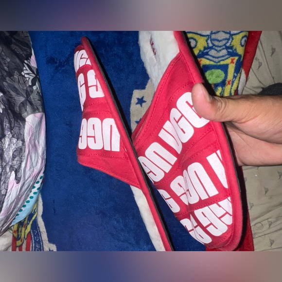 UGG slippers - Picture 3 of 5